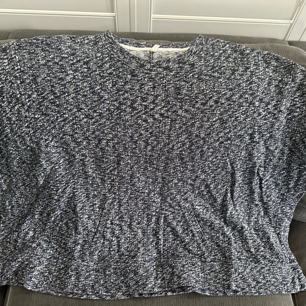 Black and White Women's poncho sweater shirt